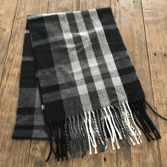 Black White Soft Plaid Winter Scarf fringe Gray Grey Unisex Cozy‎